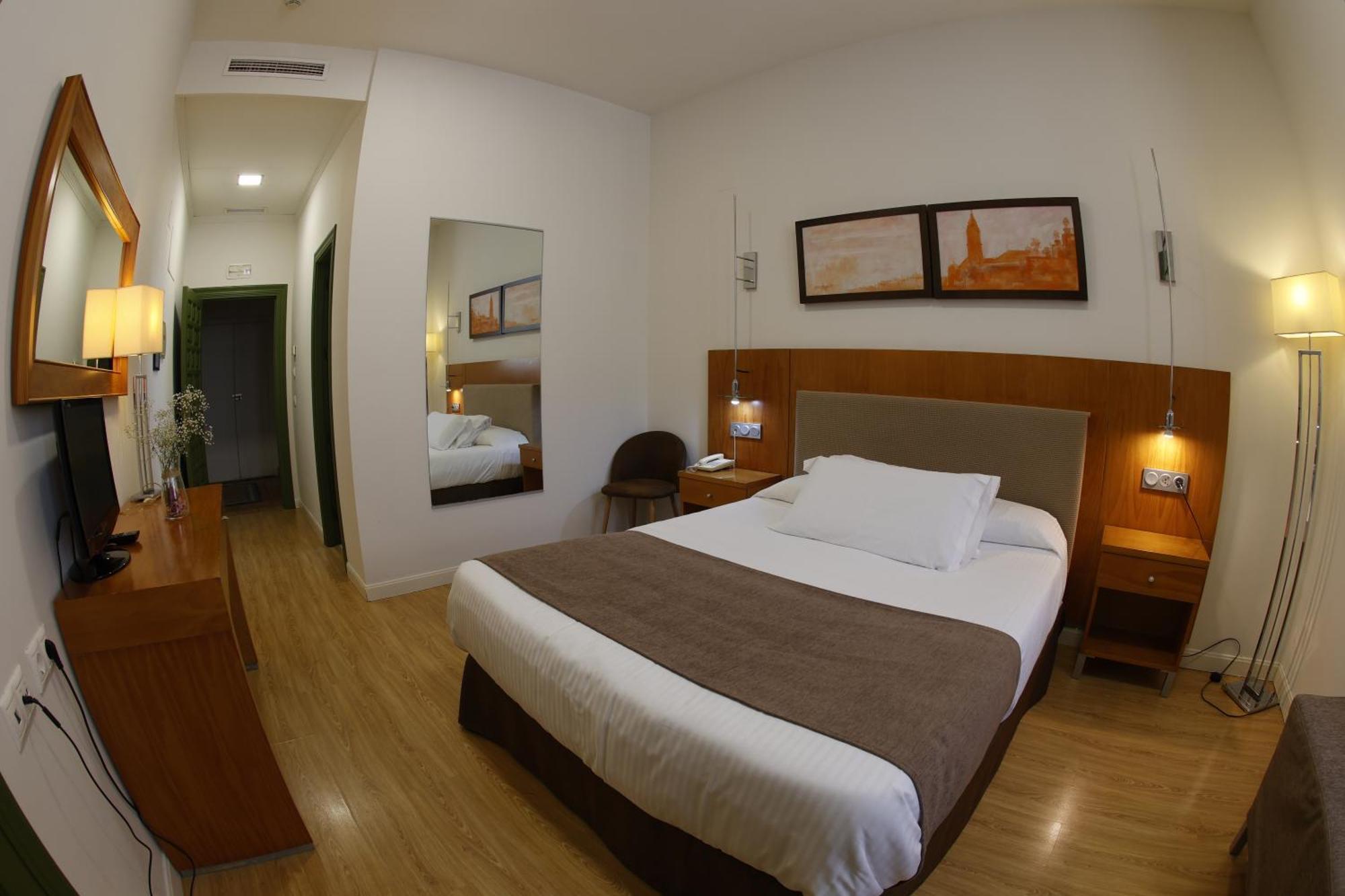 Hotel El Carmen 蓬特赫尼尔 外观 照片