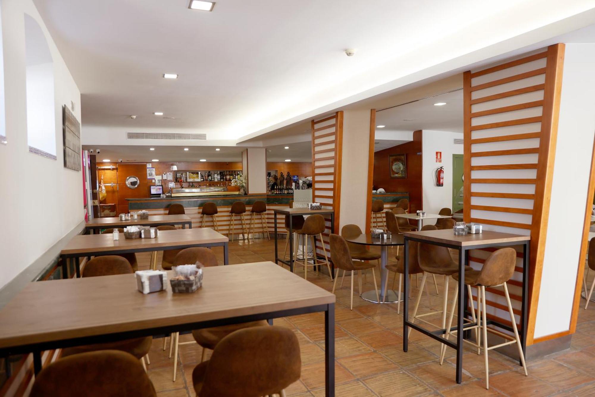 Hotel El Carmen 蓬特赫尼尔 外观 照片