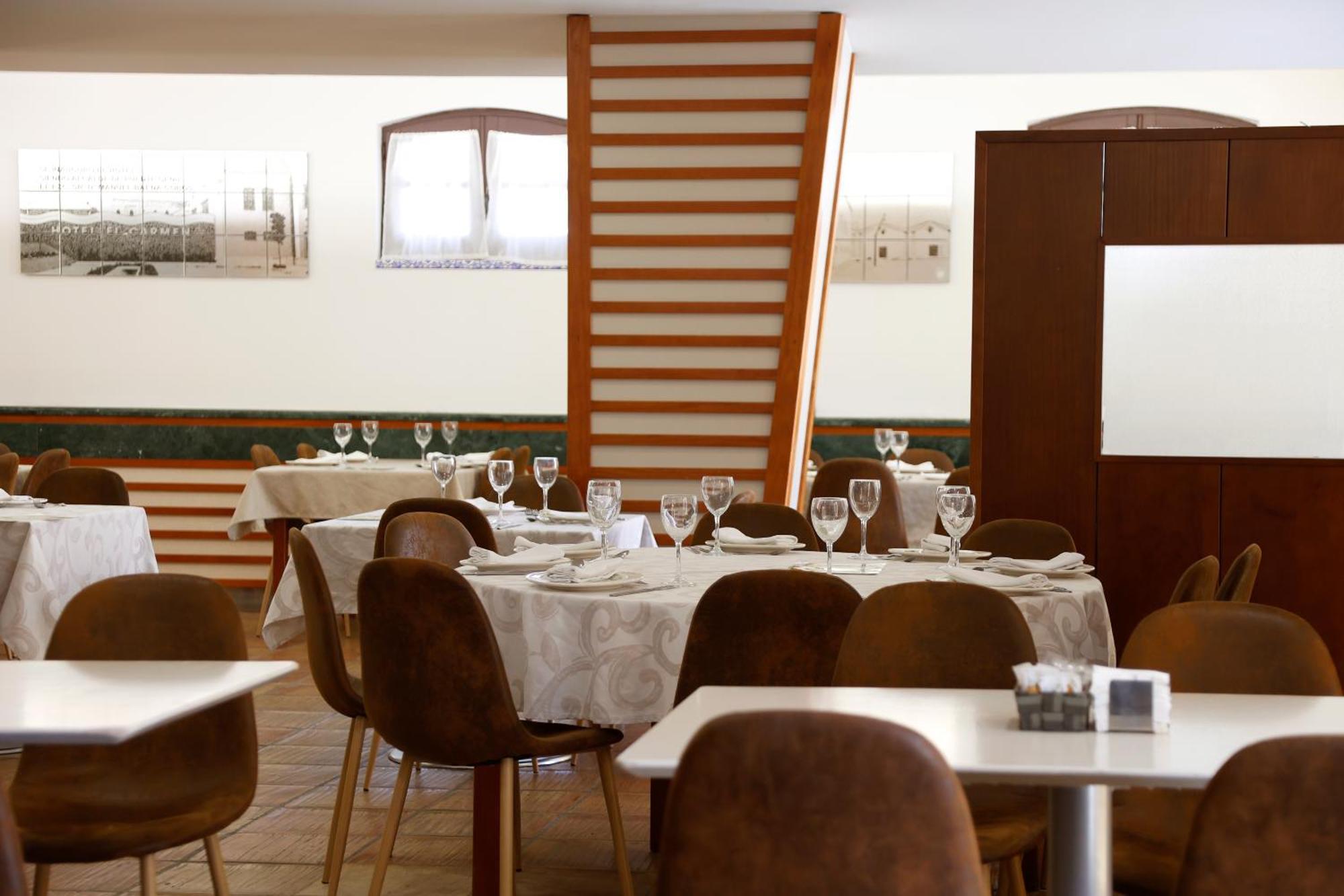 Hotel El Carmen 蓬特赫尼尔 外观 照片