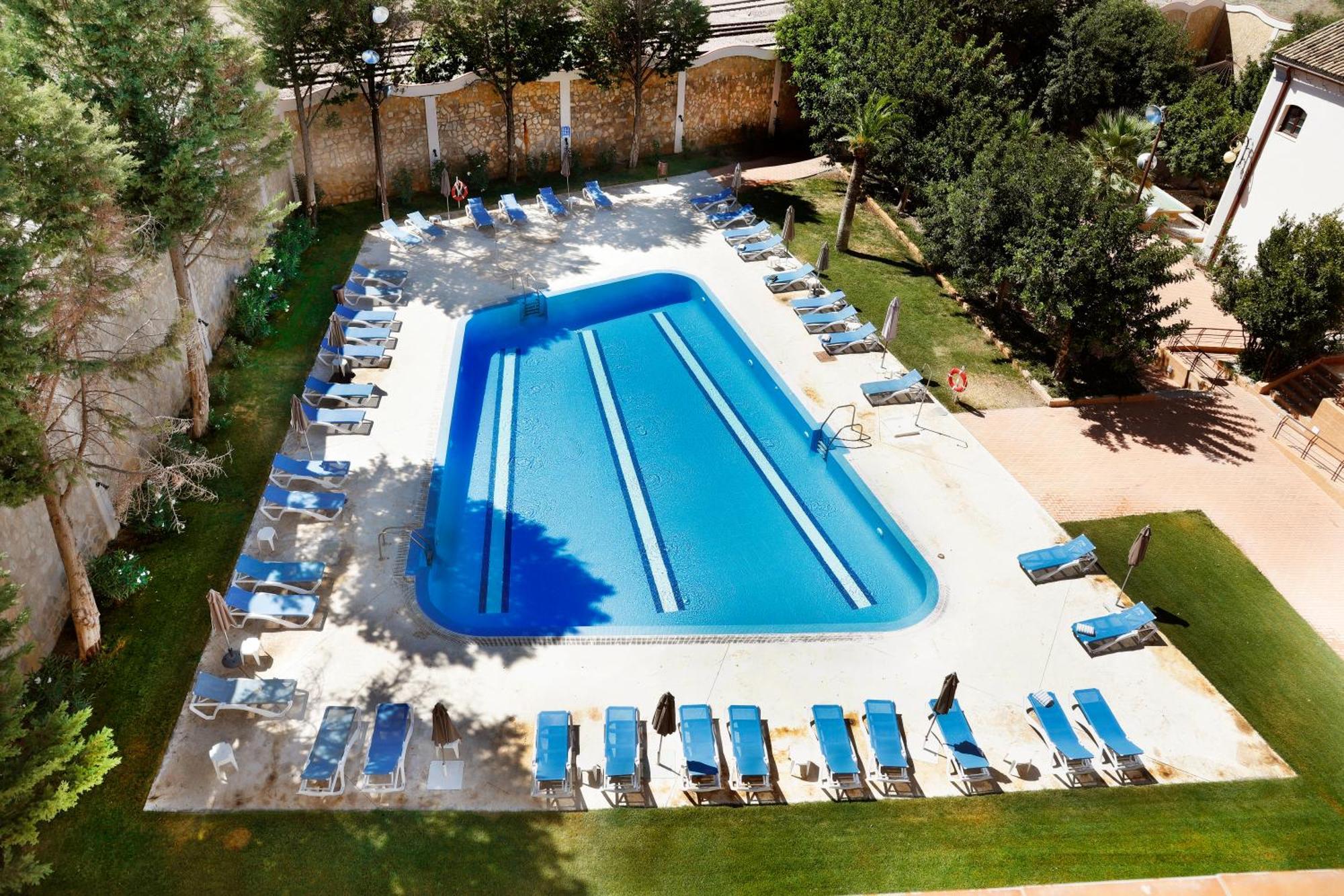 Hotel El Carmen 蓬特赫尼尔 外观 照片