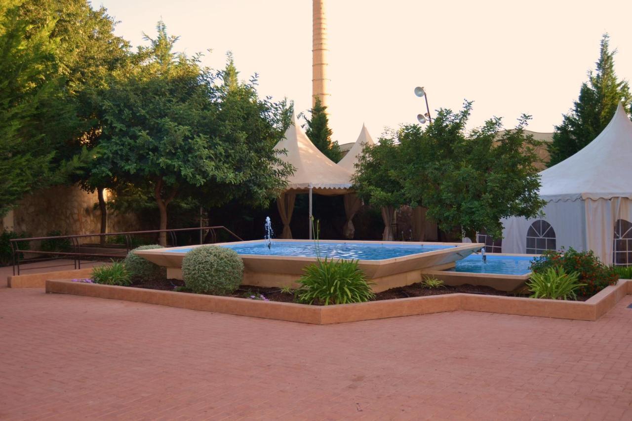 Hotel El Carmen 蓬特赫尼尔 外观 照片