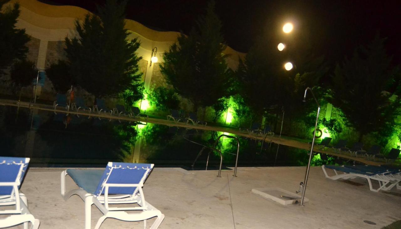 Hotel El Carmen 蓬特赫尼尔 外观 照片